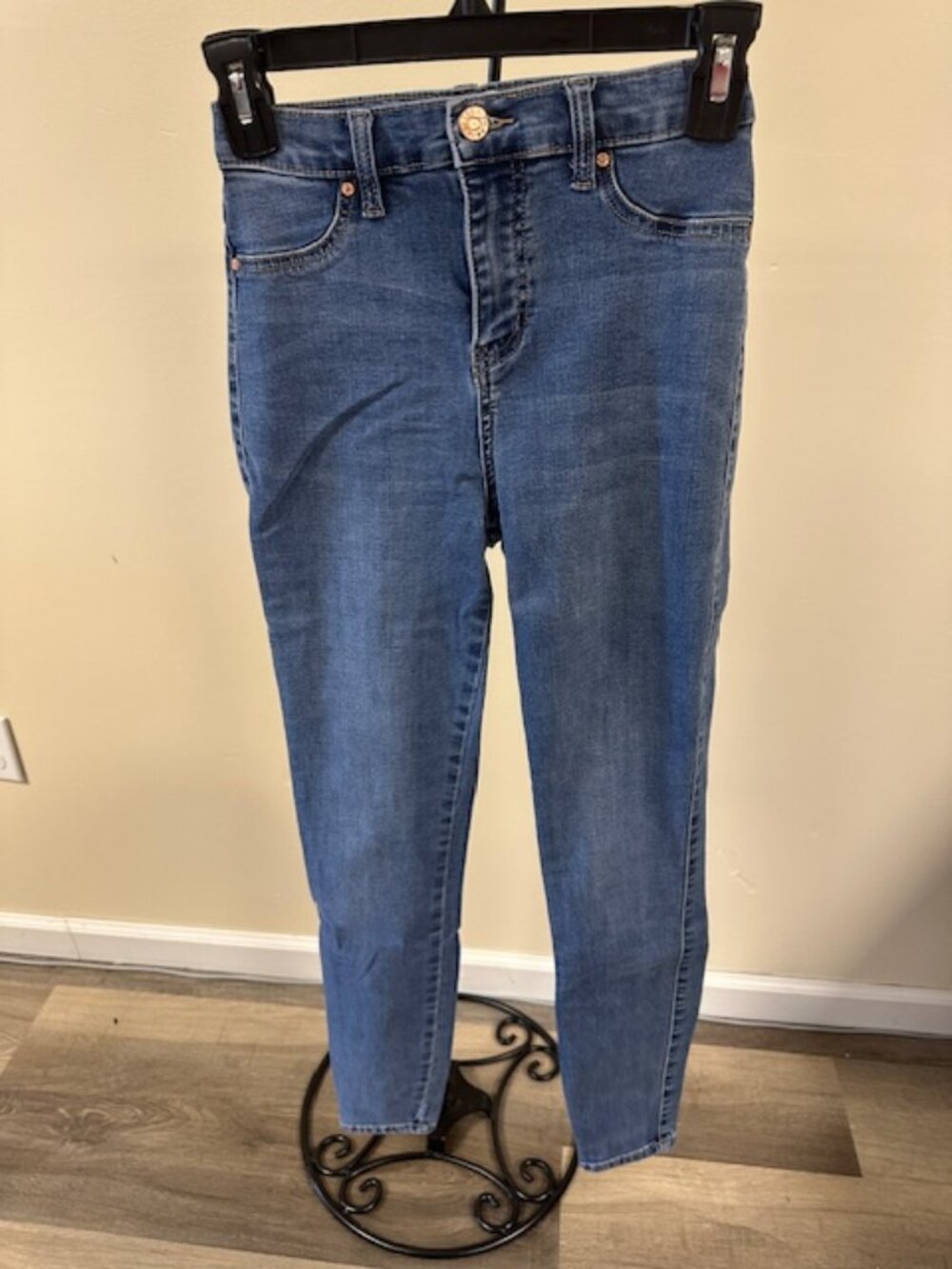 Celebrity Pink skinny jeans